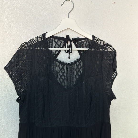 Torrid 1X Deep Black Midi Rayon Slub Lace Trim Dress with Pockets - Picture 4 of 12